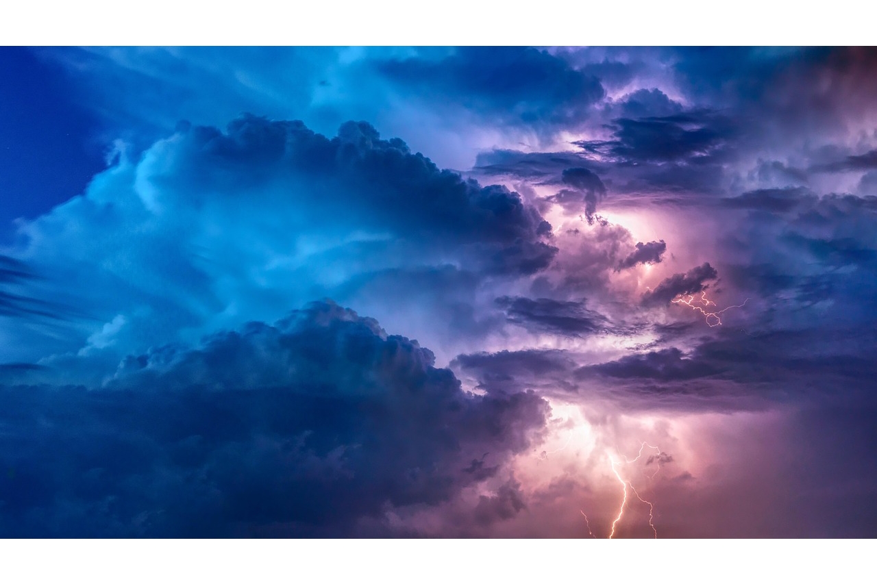 Blue and Red Idea weather